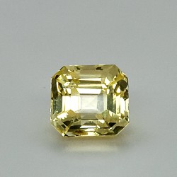 Yellow Sapphire  (Pukhraj) 6.86 Ct Certified
